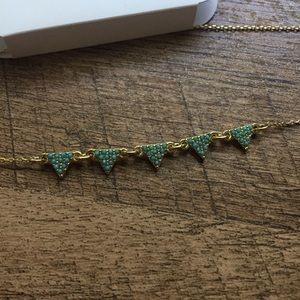 🌻NWT Charming Charlie’s Dainty Triangle Necklace